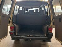 Gebraucht VW Caravelle 77 PS (56 kW) 1993 Beige Van / Kleinbus