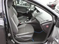 Gebraucht Ford Focus Trend 116 PS (85 kW) 2015 Schwarz Kombi