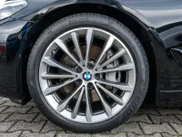Gebraucht BMW 530 Performance 286 PS (210 kW) 2023 Schwarz Kombi