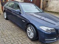 Gebraucht BMW 525 231 PS (169 kW) 2017 Blau Kombi