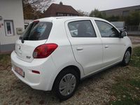 Gebraucht Mitsubishi Space Star Edition 71 PS (52 kW) 2019 Weiß Limousine