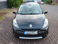 Używany Renault Clio II Expression 101 KM (74 kW) 2010 Czarny Hatchback