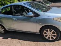 Gebraucht Mazda 2 68 PS (50 kW) 2009 Blau Kleinwagen