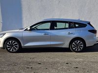 Gebraucht Ford Focus Titanium 125 PS (91 kW) 2024 Silber Kombi