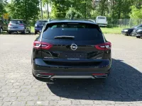 Gebraucht Opel Insignia Country Tourer 170 PS (125 kW) 2018 Schwarz Kombi