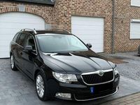 Gebraucht Skoda Superb 170 PS (125 kW) 2013 Schwarz Kombi