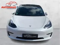 Gebraucht Tesla Model 3 Long Range RWD 235 kW (320 PS) 2023 Pearl white multi coat Limousine