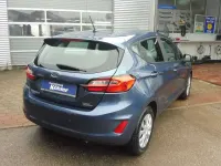 Gebraucht Ford Fiesta Cool & Connect 75 PS (55 kW) 2022 Chromablau metallic Kleinwagen