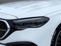 Gebraucht Mercedes E200 AMG 204 PS (150 kW) 2025 Weiß Limousine