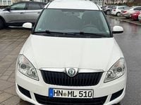 Gebraucht Skoda Roomster Family 86 PS (63 kW) 2012 Weiß Van / Kleinbus