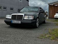 Second-hand Mercedes E300 180 CP (132 kW) 1992 Coupe