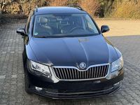 Gebraucht Skoda Superb Ambition 170 PS (125 kW) 2013 Schwarz Kombi