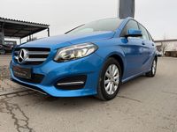 Gebraucht Mercedes B180 122 PS (89 kW) 2015 Blau Van / Kleinbus