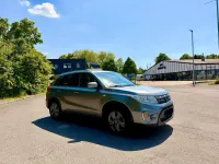 Gebraucht Suzuki Vitara Comfort 120 PS (88 kW) 2017 Grau SUV