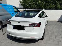 Gebraucht Tesla Model 3 Standard Range Plus 239 kW (325 PS) 2021 Weiß Limousine