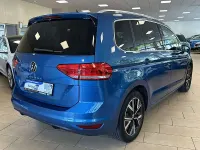 Gebraucht VW Touran Highline 150 PS (110 kW) 2022 Blau Van / Kleinbus