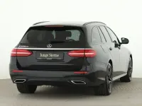 Gebraucht Mercedes E300 AMG 306 PS (225 kW) 2022 Schwarz Kombi
