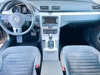 Gebraucht VW Passat Highline 140 PS (102 kW) 2011 Braun Limousine