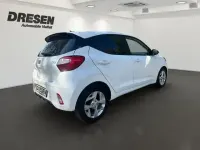 Gebraucht Hyundai i10 GO! 67 PS (49 kW) 2023 Weiss Kleinwagen