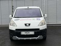 Gebraucht Peugeot Partner Tendance 92 PS (67 kW) 2011 Weiß Van / Kleinbus