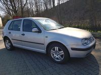 Gebraucht VW Golf IV 100 PS (73 kW) 1998 Silber Kleinwagen