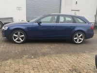 Gebraucht Audi A4 Ambiente 170 PS (125 kW) 2012 Blau Kombi