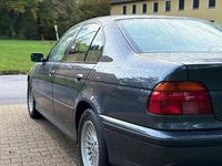 Gebraucht BMW 520 150 PS (110 kW) 1997 Grau Limousine