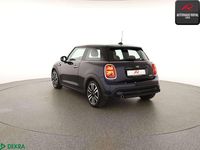 Gebraucht Mini Cooper 136 PS (100 kW) 2023 Enigmatic black Kleinwagen
