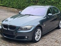 Gebraucht BMW 330 272 PS (200 kW) 2009 Grau Limousine