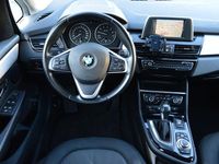 Gebraucht BMW 218 Active Tourer Basis 136 PS (100 kW) 2015 Glaciersilber metallic Van / Kleinbus