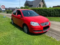 Gebraucht VW Polo 75 PS (55 kW) 2005 Rot Kleinwagen