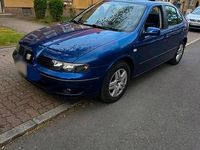 Second-hand Seat Leon 105 CP (77 kW) 2000 Albastru Hatchback