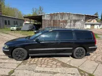 Używany Volvo V70 140 KM (102 kW) 2002 Czarny Kombi