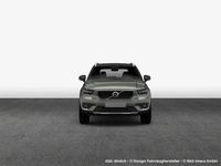 Gebraucht Volvo XC40 Plus 197 PS (144 kW) 2023 Sage green metallic SUV