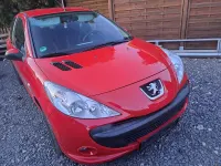 Gebraucht Peugeot 206+ 65 PS (47 kW) 2011 Rot Kleinwagen