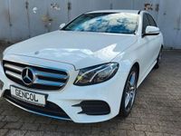 Gebraucht Mercedes E220 AMG line 194 PS (142 kW) 2016 Weiß Limousine