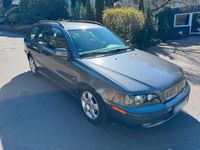 Gebraucht Volvo V40 115 PS (84 kW) 2002 Grau Kombi