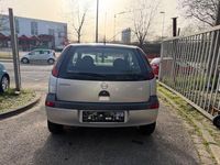 Second-hand Opel Corsa Comfort 58 CP (42 kW) 2002 Argintiu Hatchback