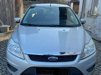 Gebraucht Ford Focus Style 80 PS (58 kW) 2008 Silber Limousine