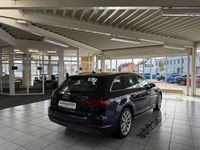 Gebraucht Audi A4 Design 190 PS (139 kW) 2017 Blau Kombi