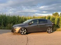 Gebraucht Peugeot 308 Allure 110 PS (80 kW) 2017 Grau Limousine