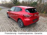 Second-hand Renault Clio V Evolution 91 CP (66 kW) 2022 Portocaliu Hatchback