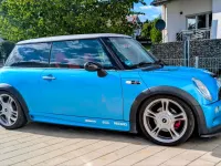 Używany Mini John Cooper Works 240 KM (176 kW) 2003 Niebieski Hatchback