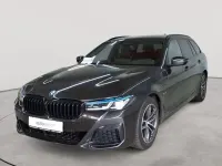 Gebraucht BMW 530e M Sport 184 PS (135 kW) 2023 Sophistograu brillanteffekt metallic Kombi