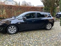 Gebraucht Opel Astra Edition 140 PS (102 kW) 2014 Schwarz Limousine