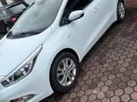 Occasion Kia Ceed 135 ch (99 kW) 2014 Blanc Citadine