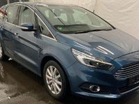 Gebraucht Ford S-MAX Titanium 150 PS (110 kW) 2019 Blau Van / Kleinbus