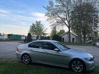 Second-hand BMW 325 218 CP (160 kW) 2007 Argintiu Berlinǎ
