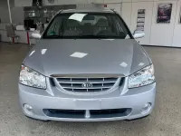 Używany Kia Cerato 143 KM (105 kW) 2004 Srebrny Sedan/Limuzyna