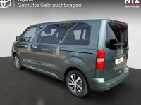 Neu Toyota Proace Verso 180 PS (132 kW) 2026 Grün Kombi